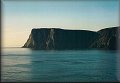 Vhad na Nordkapp z ete  o nieo severnejieho mysu Knivskjelodden